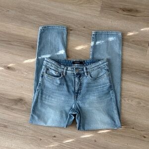 Lauren Ralph Lauren Black label Mid Rise Straight Leg Jeans in light Blue